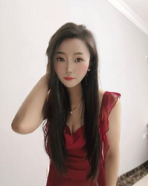 大波妹水床少妇