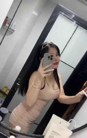 服务控大胸骚妇