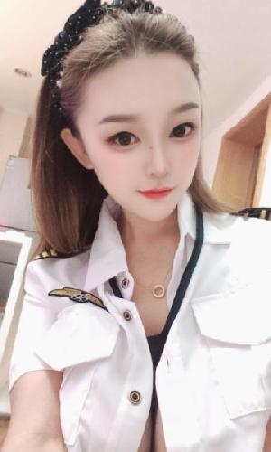 龙华大奶丹妮