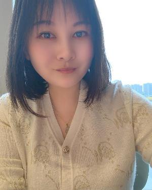 个人大奶骚姐姐