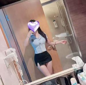 肤白诱人燕子