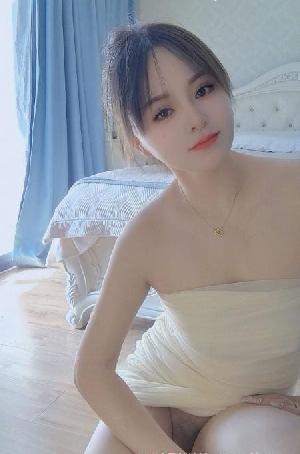 兼职性感温柔极品小姐姐，鲍鱼粉嫩多汁