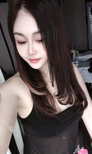 滨江性感小表妹