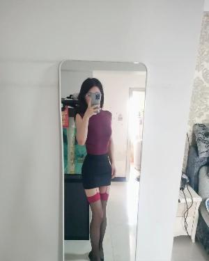 外纯内骚御姐小鱼宝