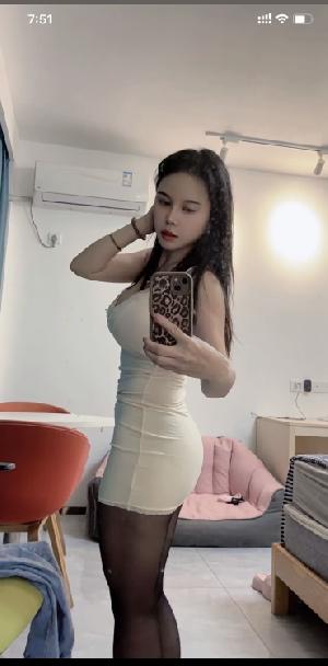 佛山舌吻丰满妹子