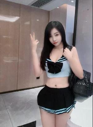 黄浦大胸清纯美少女