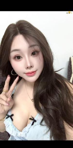 巨乳大萌萌
