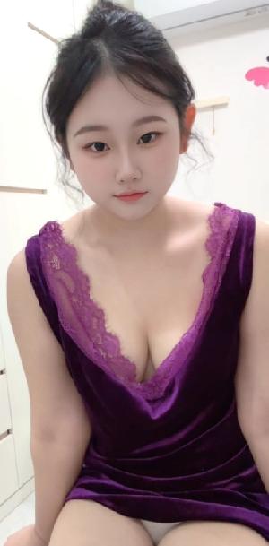 上城肥臀大蟒蛇BBW