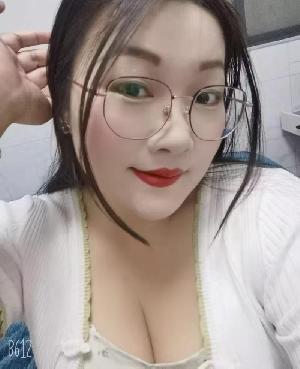性价比极高的气质少妇