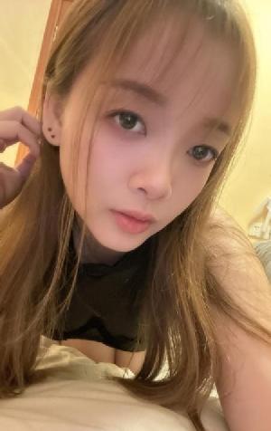 肤白少毛水多小姐姐