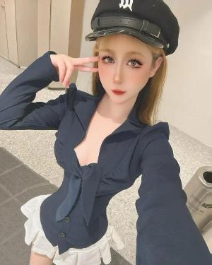 童颜巨乳洋妞
