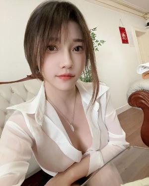 服务系粉嫩大胸南孙