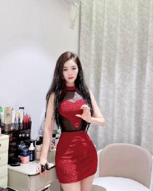 气质御姐颜值大胸萱萱