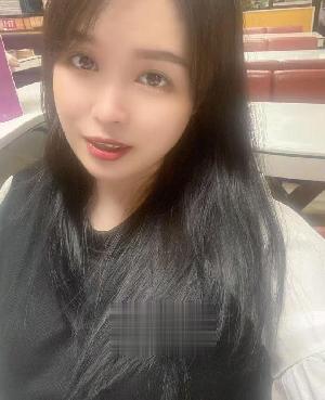 罗湖大奶小白兔