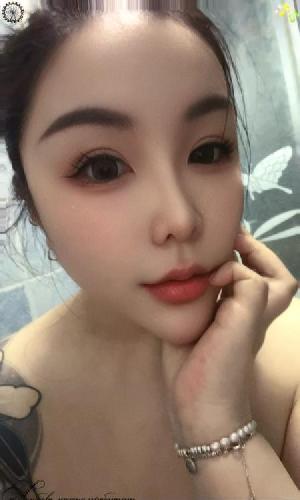 栖霞肥臀巨乳