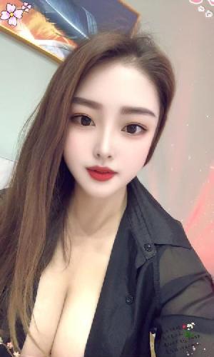 建邺大波美女希希