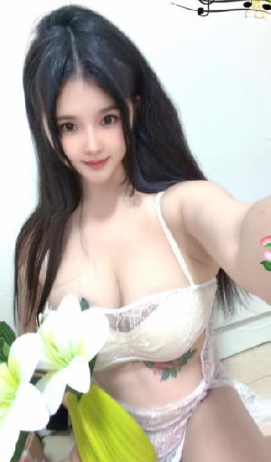 白云舌吻莎儿