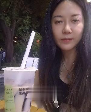 龙华情趣小芝