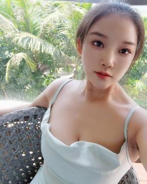 风骚大胸美少妇
