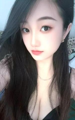 苗条长腿雯雯