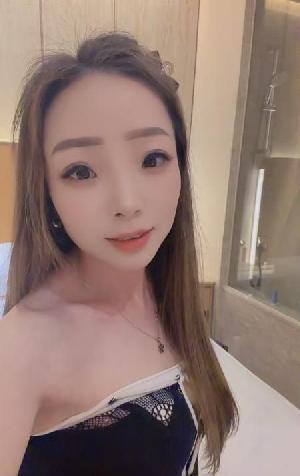 肤白小少妇珍珍