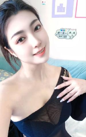 闷骚小玫瑰