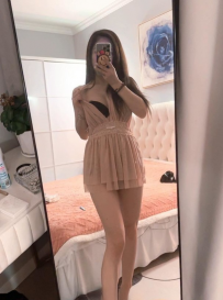 火辣身材美少妇
