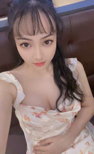 清纯妹妹胸大服务好