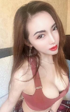朝阳大胸骚妹子