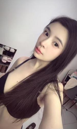 细枝硕果风骚妹子