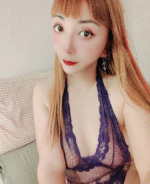 大胸少妇