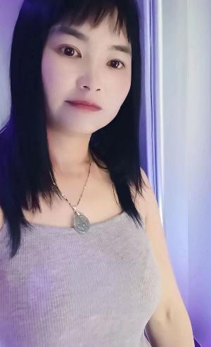 刚下海的小妹妹，身材好