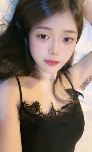 清纯温柔嫩妹！