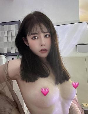 越秀F豪乳萱萱