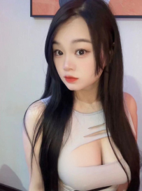 秦淮大胸漂亮白白嫩妹