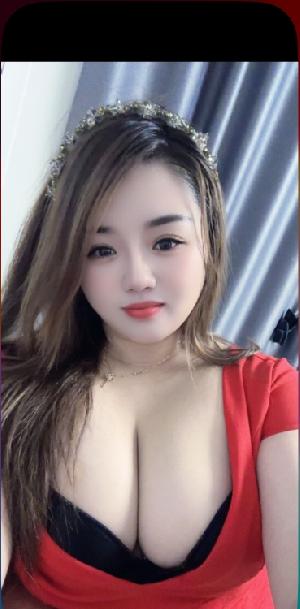 大奶蜜儿妹子