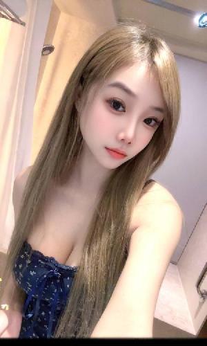 清纯邻家感小姐姐