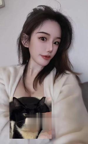家住普陀的大胸妹