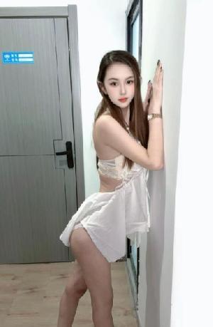 高挑情趣女