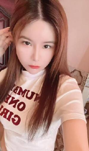 大胸美女媛媛