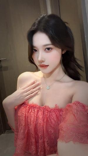 是个很骚有韵味小姐姐