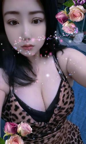 性价比大胸少妇