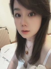 美胸御姐少妇
