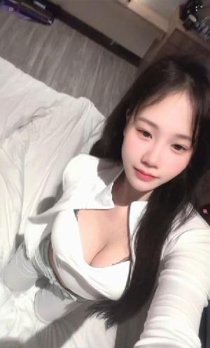 身材苗条性感老师