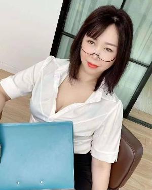 黄岛长腿大奶少妇