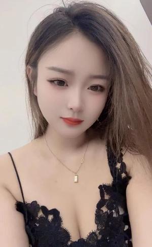 口活很爽的熟女姐