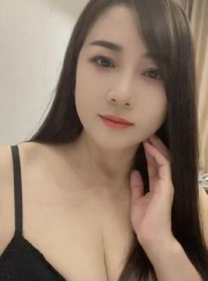 美丽老师小骚货口活好