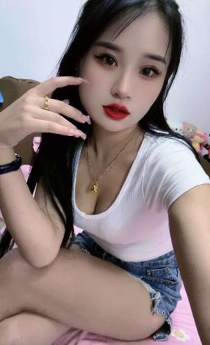 裕华区性感美胸娜娜