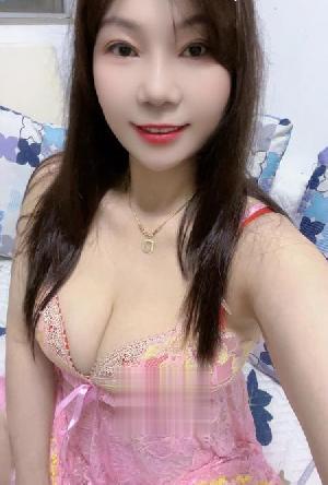 清纯容颜性感身材骚骚御姐