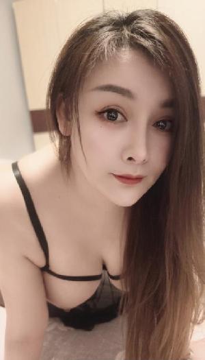 巨乳小姨子